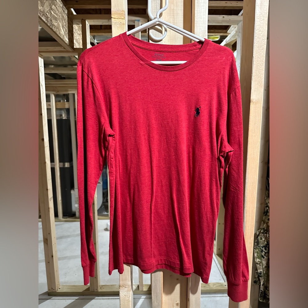 Polo Ralph Lauren Red Long Sleeve Men’s Medium great condition smoke free